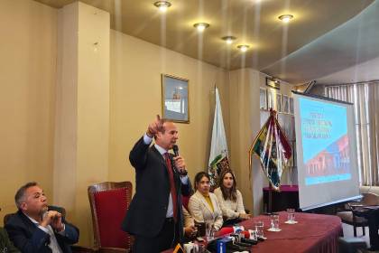 Tuto Quiroga dice que el Gobierno de Paz en 9 meses no cambió “absolutamente nada” de lo que dejó el MAS