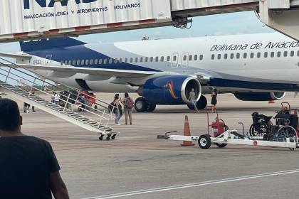 Reanudan los vuelos en el aeropuerto Viru Viru tras 20 minutos de suspensión por poca visibilidad