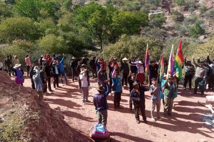 Evistas dicen que sectores movilizados decidirán si harán la pausa humanitaria solicitada por Loza 