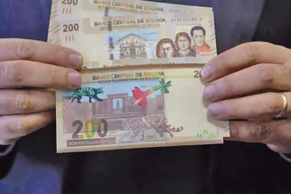 “Con la crisis, esos 200 pesos no alcanzan”: Padres afirman que el Bono Juancito Pinto ya no cubre los gastos escolares