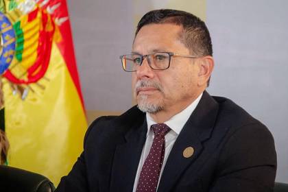 Reportan que el presidente de la Aduana está estable tras una descompensación por una fuerte crisis de asma