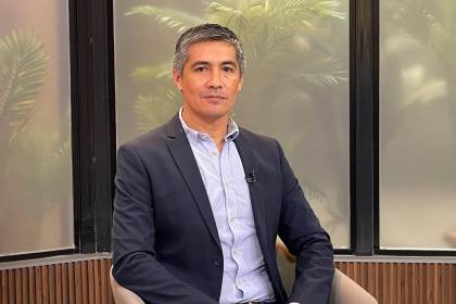 “Vamos a facilitar el comercio y la actividad productiva para que la economía se reactive”, señala asesor económico de Paz