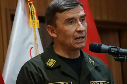 Comandante general de la Policía se reúne con Lara y dice que este martes se anunciarán medidas contra la corrupción