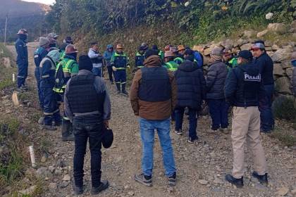 Denuncian que avasalladores detonaron dinamita y dispararon durante una inspección a una mina