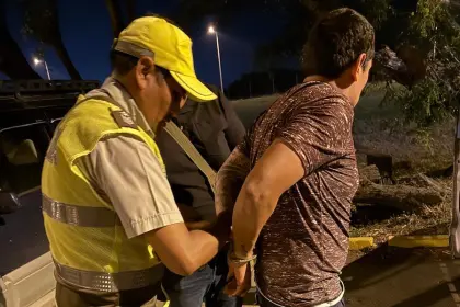 Aprehenden a un bombero acusado de atropellar a tres peatones y fugar por el Cambódromo