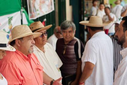 Santa Cruz: Cívicos provinciales y el INRA acuerdan tres puntos tras dos días de vigilia 