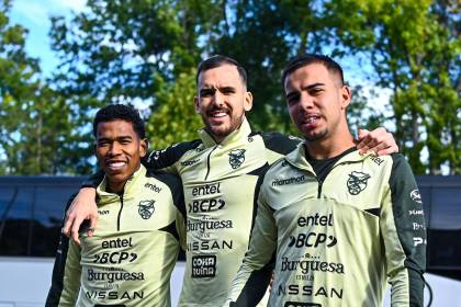 Bolivia vs Paraguay por UNITEL: Villegas confirmó la alineación inicial de La Verde 