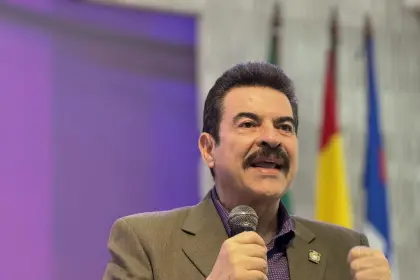 Así Decidimos: No te pierdas la entrevista a Manfred Reyes Villa este domingo por UNITEL