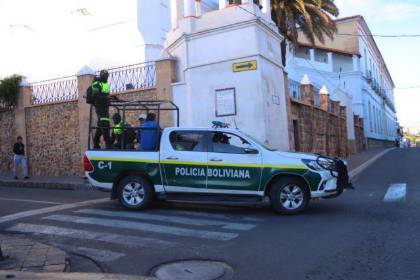 Hombre es hallado sin vida en Sucre; la Policía dice se broncoaspiró tras consumir bebidas alcohólicas varios días