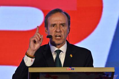 Libre considera que pedido de renuncia a magistrados “autoprorrogados” puede poner en riesgo la segunda vuelta