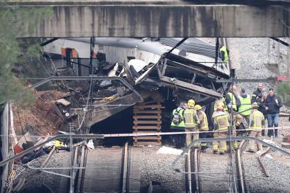 Dos accidentes mortales en 48 horas desatan las dudas sobre el sistema ferroviario español