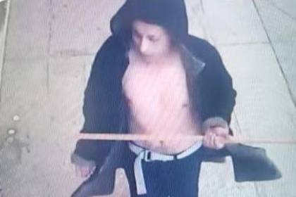 La golpeó y cuando estaba inconsciente la asfixió: El sindicado negó el crimen, pero un video lo delató