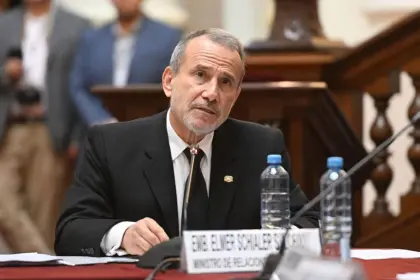 “No hay mea culpa que haya que hacer”, afirma el canciller de Perú sobre dichos de Boluarte de que Bolivia es un “país fallido”