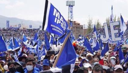 El Alto: cierran la avenida Juan Pablo II, vía donde se realizará el congreso del MAS convocado por arcistas