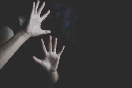 Oruro: aprehenden a sujeto acusado de violar a una joven dentro de un taxi