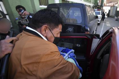 Amplían cinco meses la detención preventiva del gobernador de Potosí por el caso de ganancias ilícitas