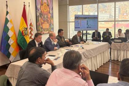 Gobierno y gobernaciones avanzan en la modificación de dos leyes sobre dominio tributario y relacionamiento internacional