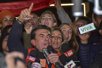 Rodrigo Paz llega al Palacio de Gobierno para reunirse con Luis Arce
