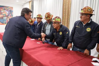 Mineros auríferos descartan movilizaciones y dictan cuarto intermedio en reunión con el Gobierno