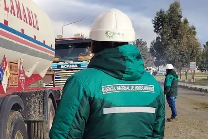 En medio de la intervención de la Fiscalía, la directora de la ANH revela que se desvinculó a más de 100 funcionarios