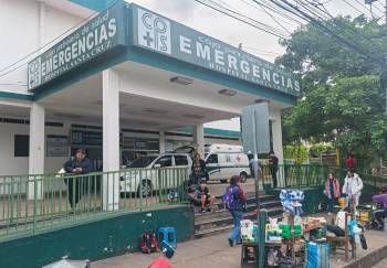 Los dos niños atacados por su tía en La Guardia se encuentran en estado crítico y luchan por sus vidas