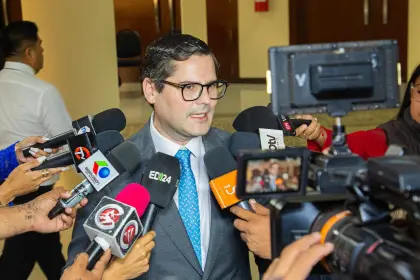 “El país quebrado es real”: Presidente de Cainco pide a Paz “gobernar” pese a la crisis y garantizar la vida