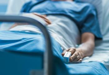 Una joven de 18 años se desvanece y muere tras consumir alcohol con sus compañeros