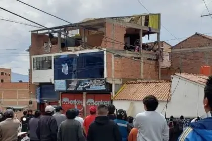 Explosión en sauna de Potosí deja a un hombre y su hija heridos; avanzan las pesquisas