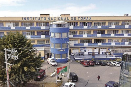 La Paz: Bloqueos afectan abastecimiento de oxígeno y alimentación en el hospital del Tórax estaría en riesgo