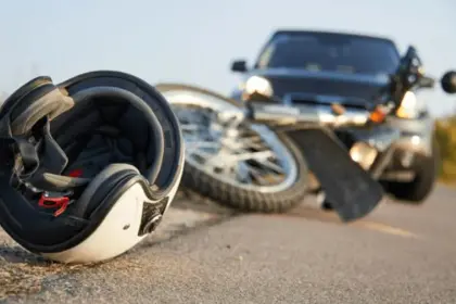 Potosí: Adolescente pierde el control de su moto y su hermano muere tras salir expulsado, reporta la Policía 