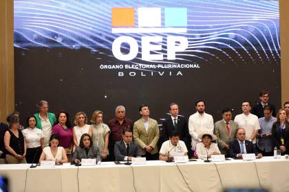 Freno a la guerra sucia, padrón y debates: Estos son los 9 puntos del “Compromiso por la Democracia”