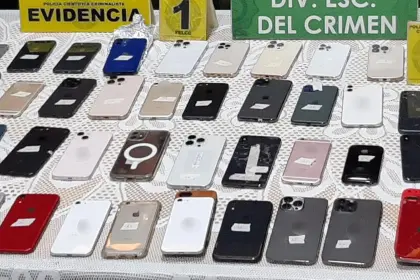 Policía recupera 51 teléfonos de alta gama robados en Cochabamba
