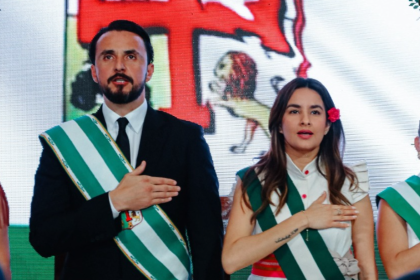 Gobernador de Santa Cruz viajará a Europa para buscar financiamientos y señalan que se reunirá con el Papa León XIV