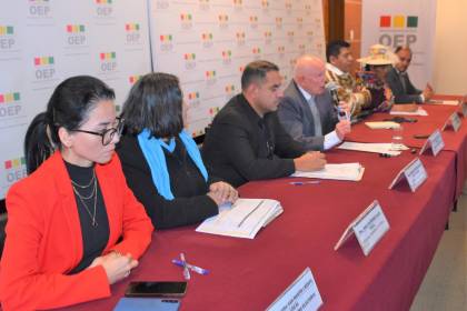 Sala Plena se reunirá este martes en Sucre para ultimar detalles del proceso electoral, confirma vocal Ávila