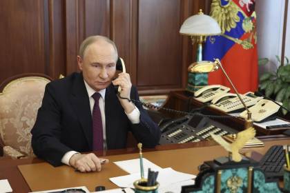 Putin habló con Trump por teléfono y le indicó que tomará la región ucraniana de Donbás