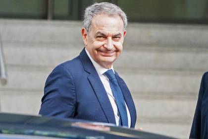 Bancada de Libre plantea una comisión que investigue la presunta influencia de Zapatero en el país