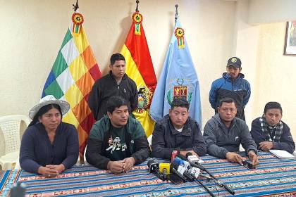Evistas anuncian más movilizaciones y amenazan a los militares del trópico por la posible detención de Evo