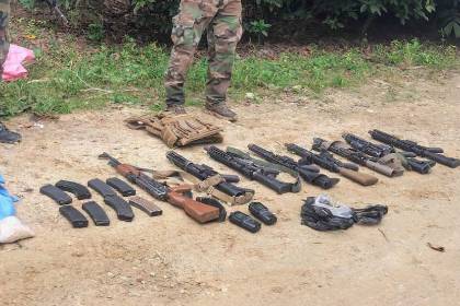Aprehenden a militar en Villa Tunari tras la captura de tres extranjeros con armamento de guerra y sustancias controladas