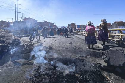Empresarios piden al Gobierno un plan de emergencia económica y le observan que no actúa ante bloqueadores