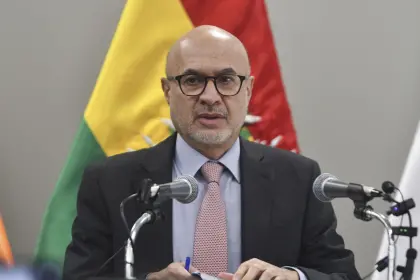 “Sorprende ver unidos a los que se decían extremos y opuestos”, dice Lupo ante protestas por la eliminación de la subvención