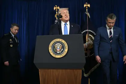 EEUU controlará Venezuela hasta la transición y está listo para un nuevo ataque, dice Trump tras captura de Maduro 