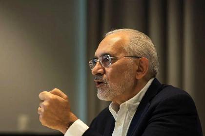 Mesa destaca “el orgullo de ser parte de una nación construida contra viento y marea”
