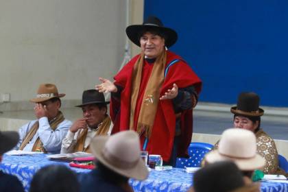 Evo sobre las elecciones: “A este paso, de lejos gana la derecha” 