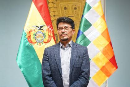 Aramayo asume de forma interina el Ministerio de Defensa durante viaje de Justiniano a Perú