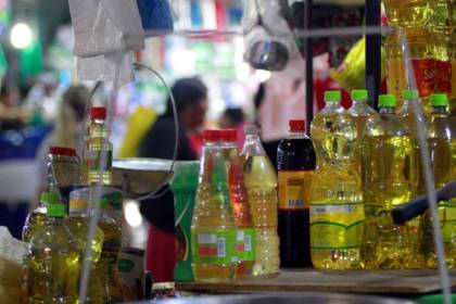 Encasea el aceite en Emapa y en los mercados cruceños