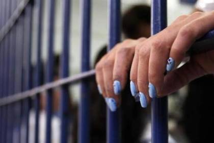 Un hombre que fue ‘pildoreado’ citó a las mujeres y logró que la Policía las aprehenda