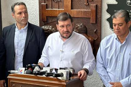 Cívicos de Santa Cruz dicen que el Gobierno “tiene la obligación de decretar Estado de excepción” para pacificar a Bolivia 