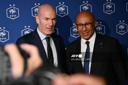 Zinédine Zidane es nombrado seleccionador de Francia