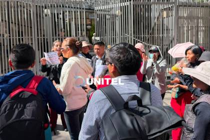 Acuerdan cambiar la fecha límite para que estudiantes cumplan la edad mínima para inscribirse en el nivel inicial