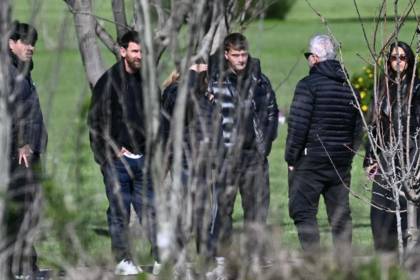 Molestia de Leo Messi por presencia de periodistas en sepelio de su padre